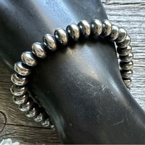 Flat Saucer 8mm 7.5 Inch 925 Sterling Silver Pearls Bead Bracelet. Southwestern